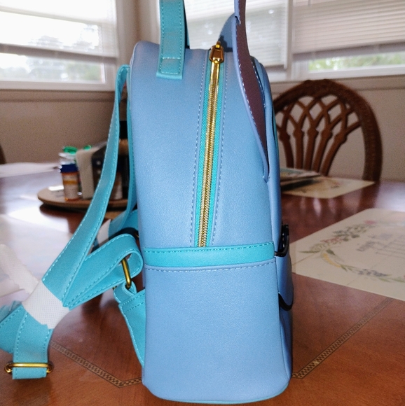 Loungefly Disney Lilo And Stitch Stitch Mini Backpack With Magnetic Hands - Picture 2 of 5